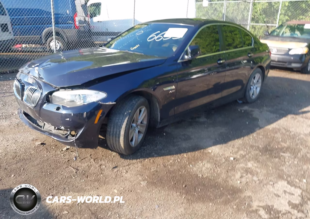 2012 BMW 528I xDrive VIN:WBAXH5C58CDW06653 - 2