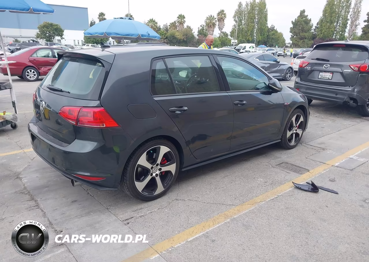 2016 Volkswagen Golf Gti Autobahn W-Performance Package 4-Door VIN:3VW447AU7GM045117 - 4