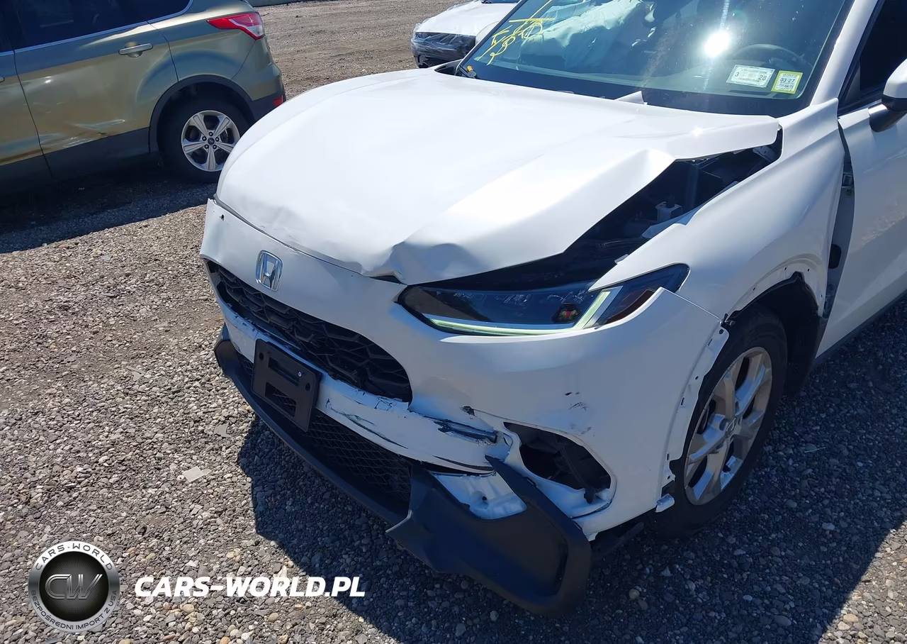2023 Honda Hr-V Awd Lx VIN:3CZRZ2H36PM715969 - 6