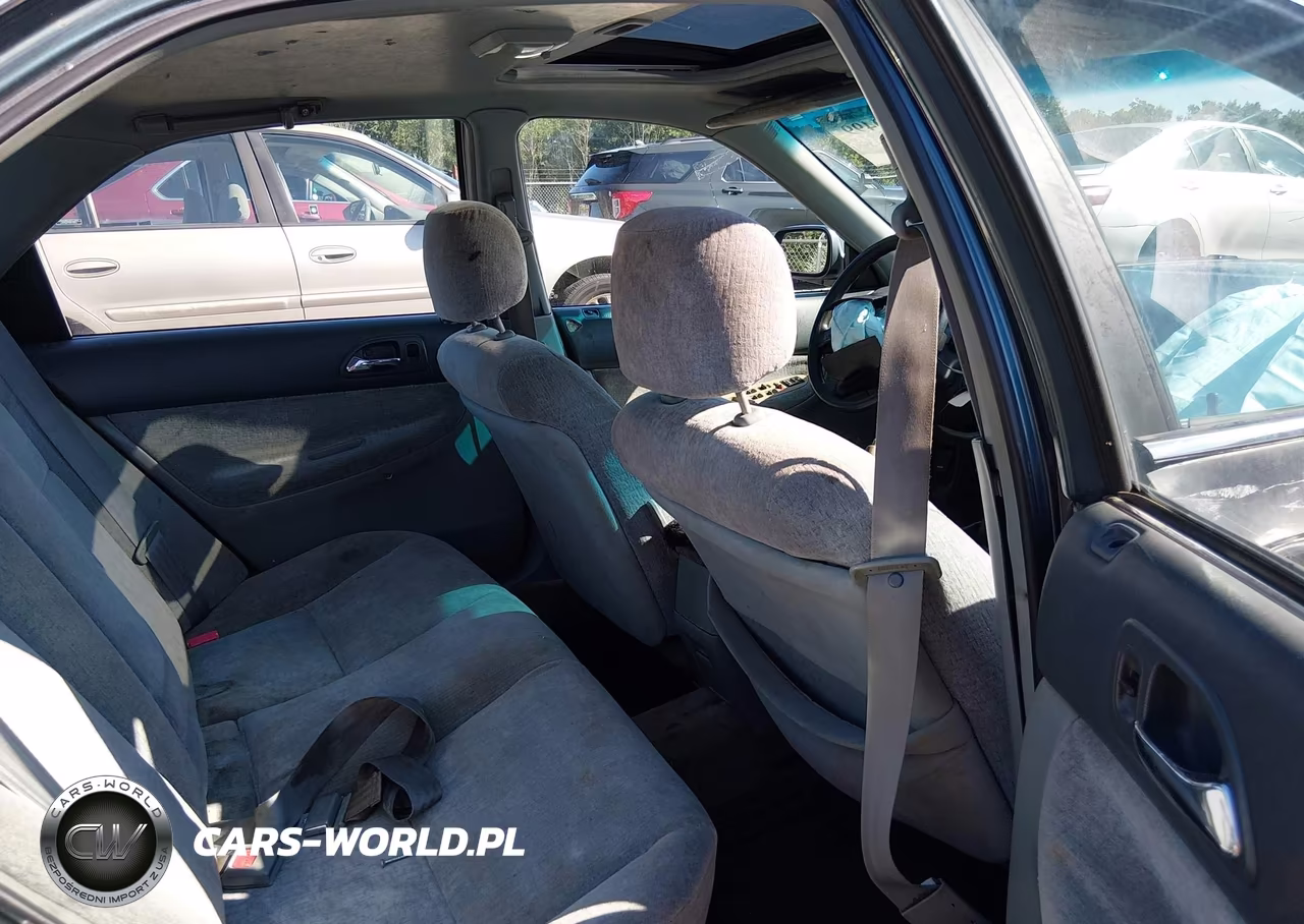 1997 Honda Accord Ex VIN:1HGCD5552VA032390 - 8