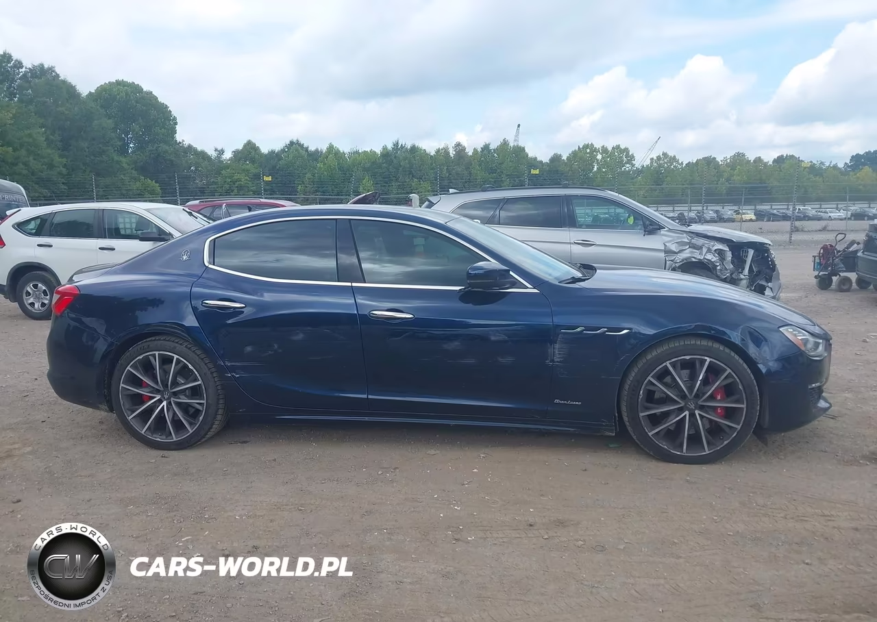 2019 Maserati Ghibli S Q4 Granlusso VIN:ZAM57YTL1K1322130 - 13