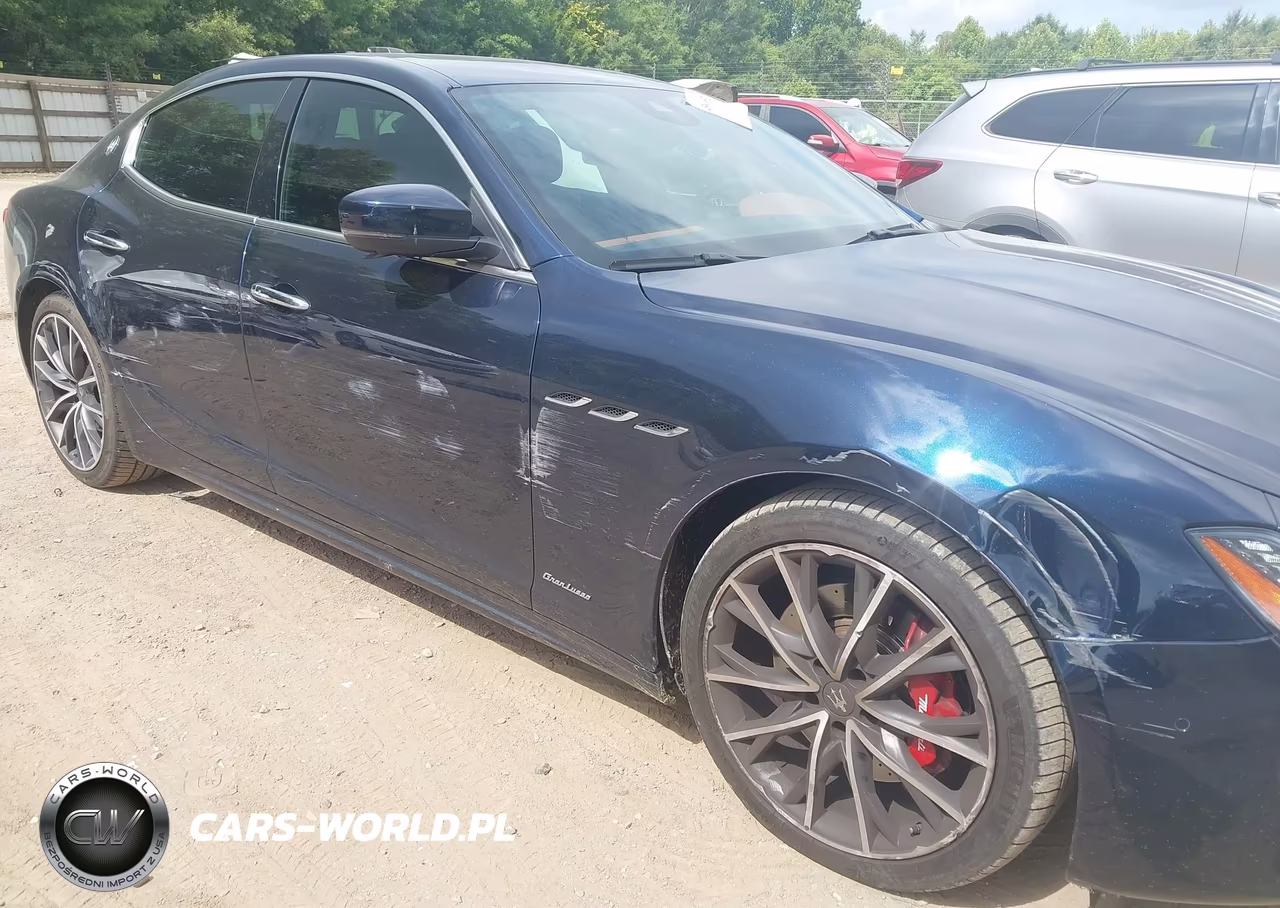 2019 Maserati Ghibli S Q4 Granlusso VIN:ZAM57YTL1K1322130 - 6