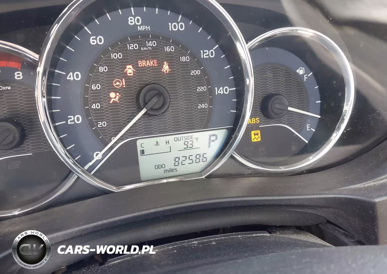 2015 Toyota Corolla Le VIN:5YFBURHE7FP242834 - 7