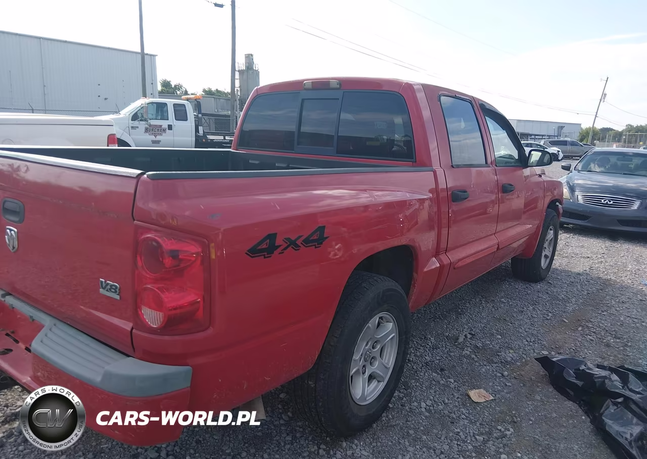 2005 Dodge Dakota Slt VIN:1D7HW48N05S338427 - 4