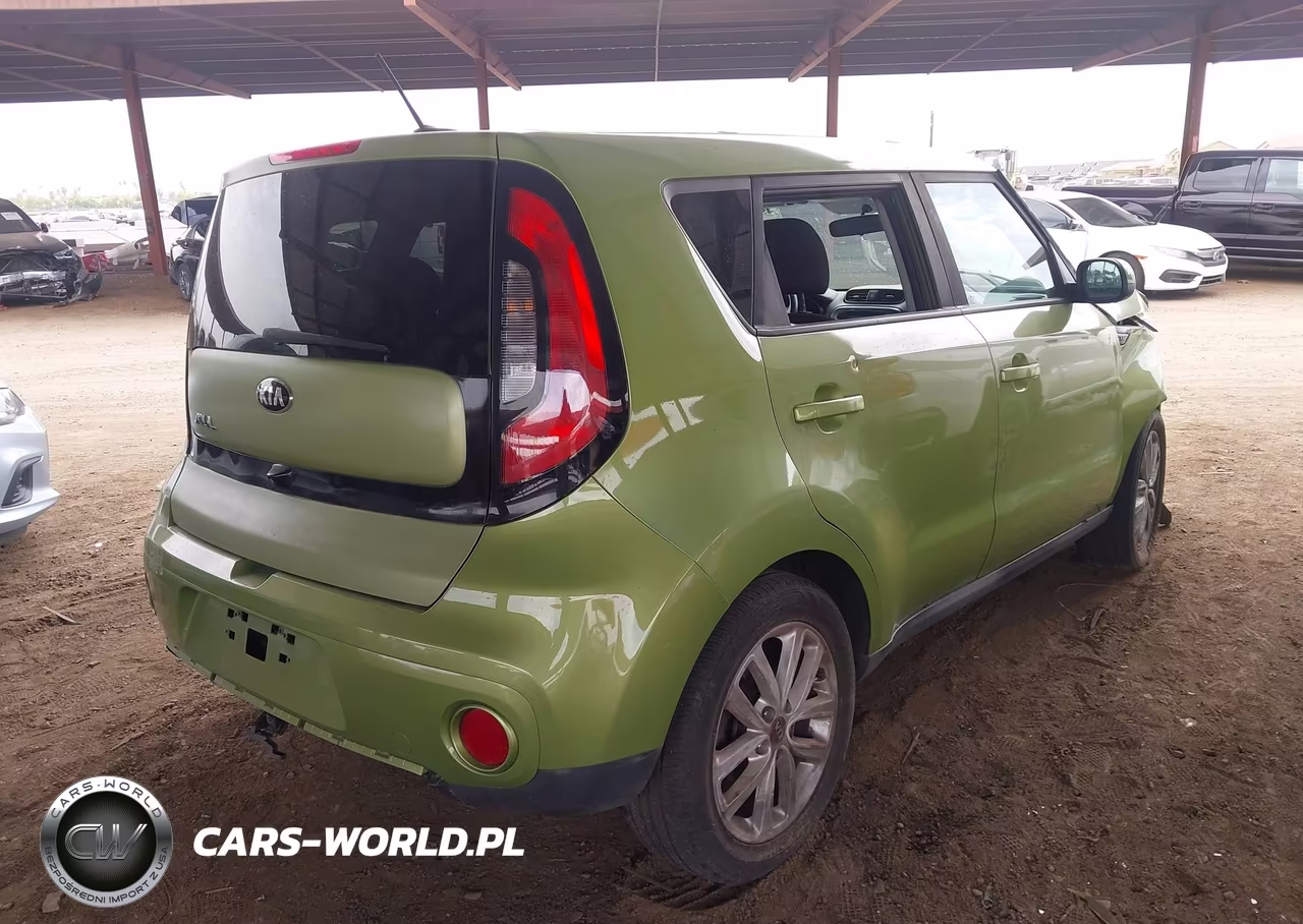 2018 Kia Soul + VIN:KNDJP3A55J7891424 - 4