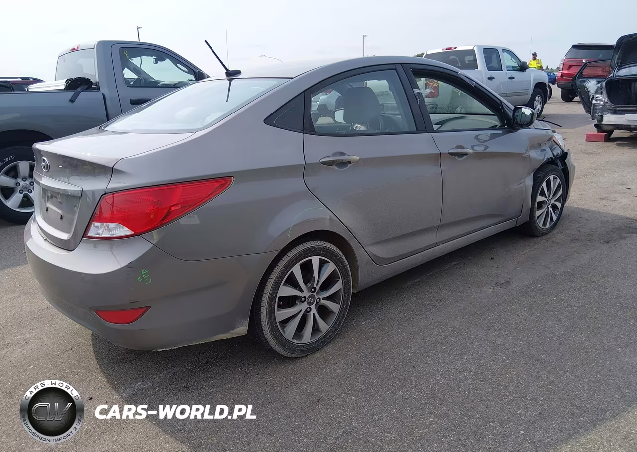 2017 Hyundai Accent Value Edition VIN:KMHCT4AE7HU371288 - 4