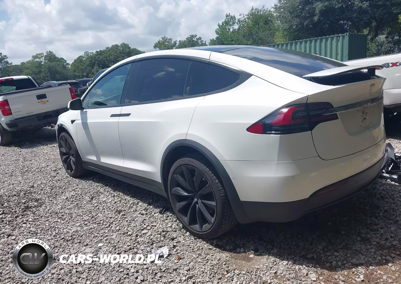 2020 Tesla Model X Long Range Dual Motor All-Wheel Drive-Long Range Plus Dual Motor All-Wheel Drive VIN:5YJXCBE28LF300368 - 3