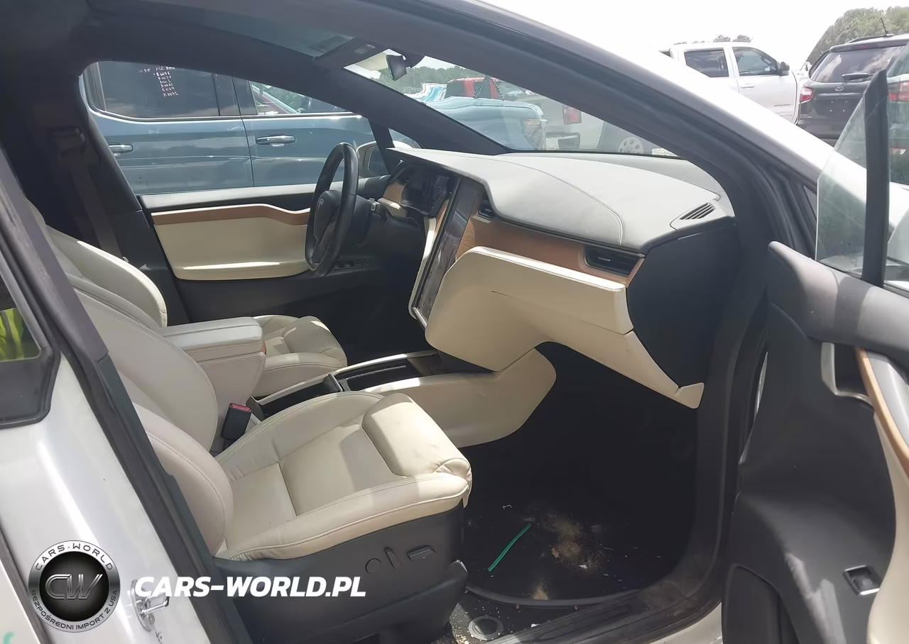 2020 Tesla Model X Long Range Dual Motor All-Wheel Drive-Long Range Plus Dual Motor All-Wheel Drive VIN:5YJXCBE28LF300368 - 5