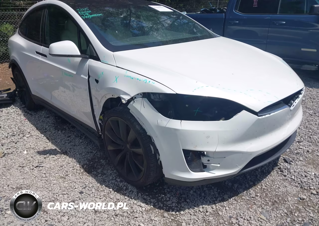 2020 Tesla Model X Long Range Dual Motor All-Wheel Drive-Long Range Plus Dual Motor All-Wheel Drive VIN:5YJXCBE28LF300368 - 6