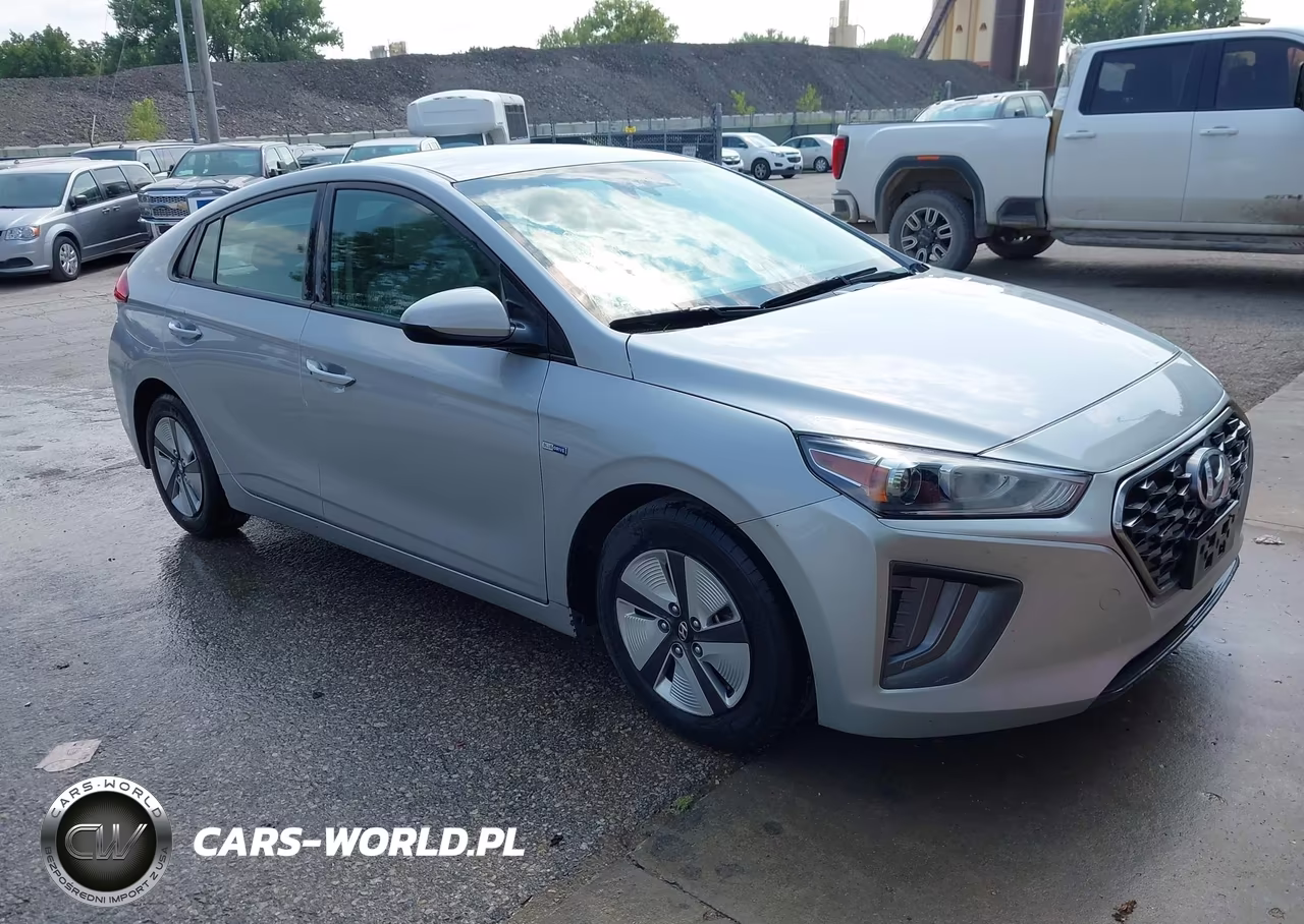 2020 Hyundai Ioniq Hybrid Blue VIN:KMHC65LCXLU220334 - 1