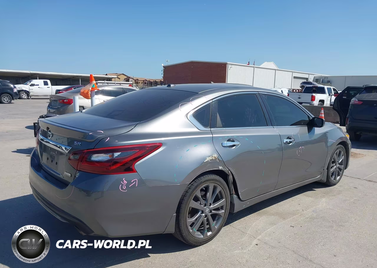 2018 Nissan Altima 2.5 Sr VIN:1N4AL3AP0JC243998 - 4