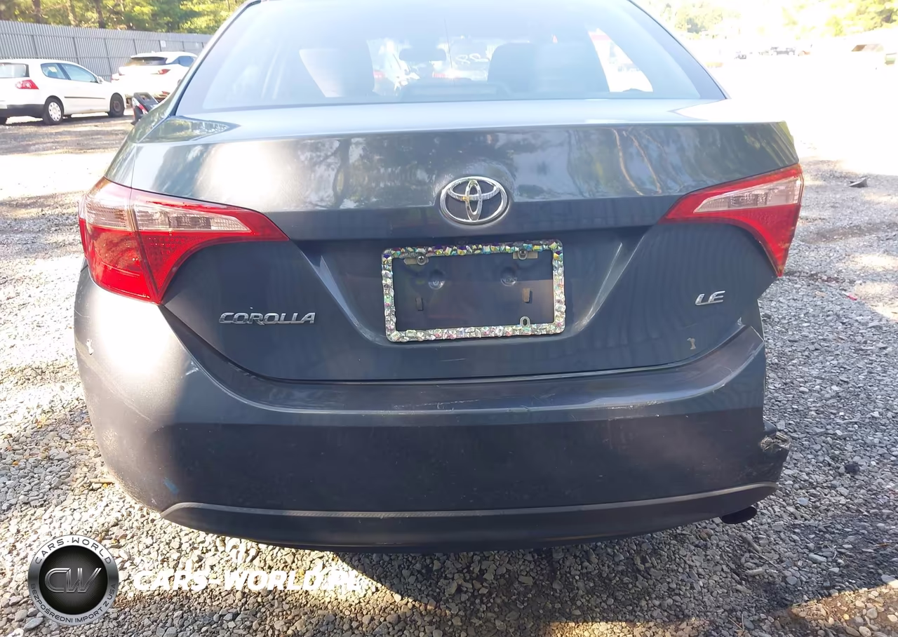 2018 Toyota Corolla Le VIN:5YFBURHE0JP830292 - 21