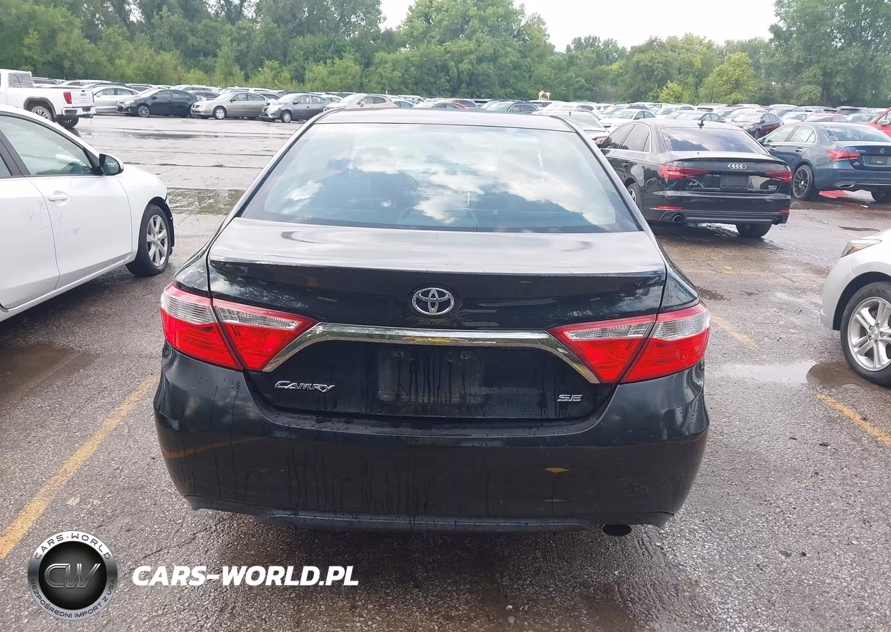 2017 Toyota Camry Se VIN:4T1BF1FK4HU348504 - 17