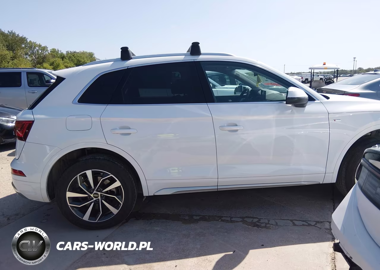 2024 Audi Q5 Premium Plus 45 Tfsi S Line Quattro VIN:WA1EAAFY1R2083908 - 13