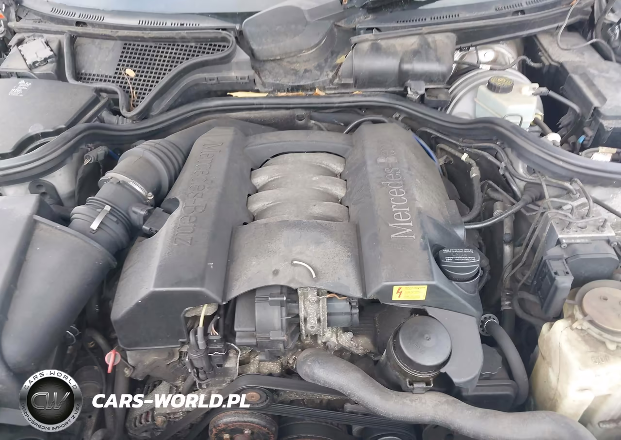 2000 Mercedes-Benz E 320 VIN:WDBJF65J3YB119053 - 10