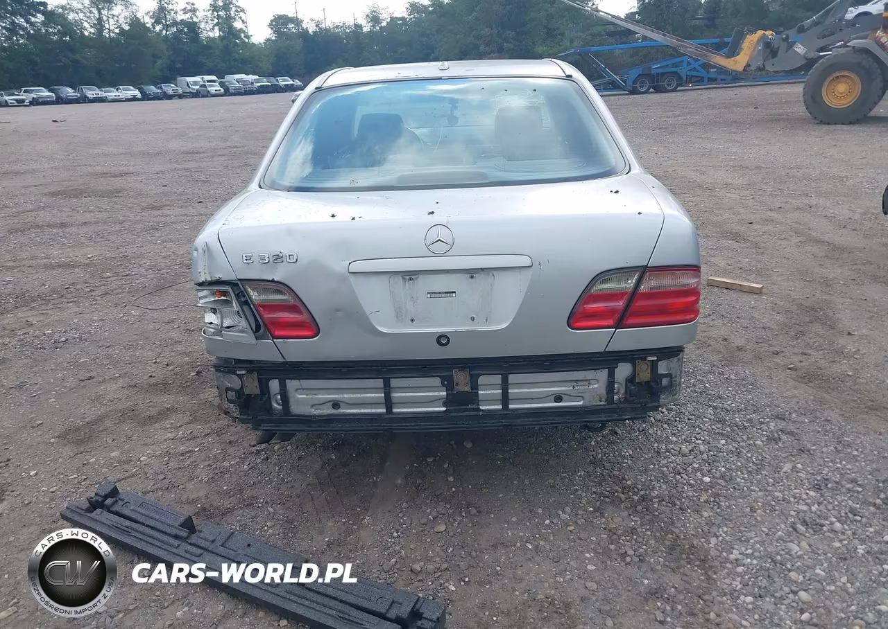 2000 Mercedes-Benz E 320 VIN:WDBJF65J3YB119053 - 16