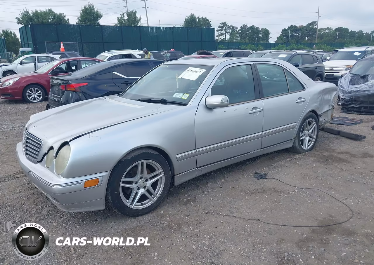 2000 Mercedes-Benz E 320 VIN:WDBJF65J3YB119053 - 2