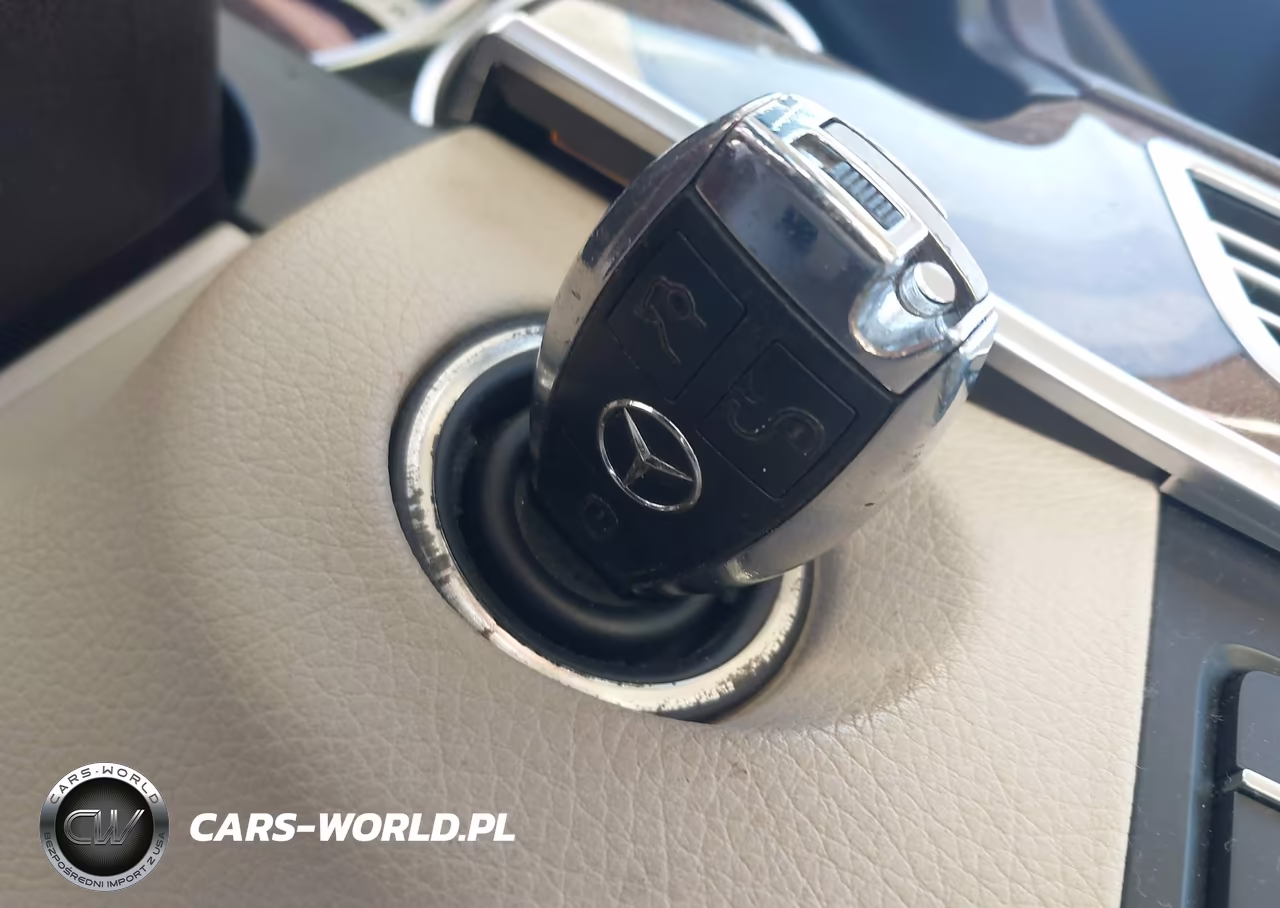 2016 Mercedes-Benz E 350 4Matic VIN:WDDHF8JB8GB190196 - 11