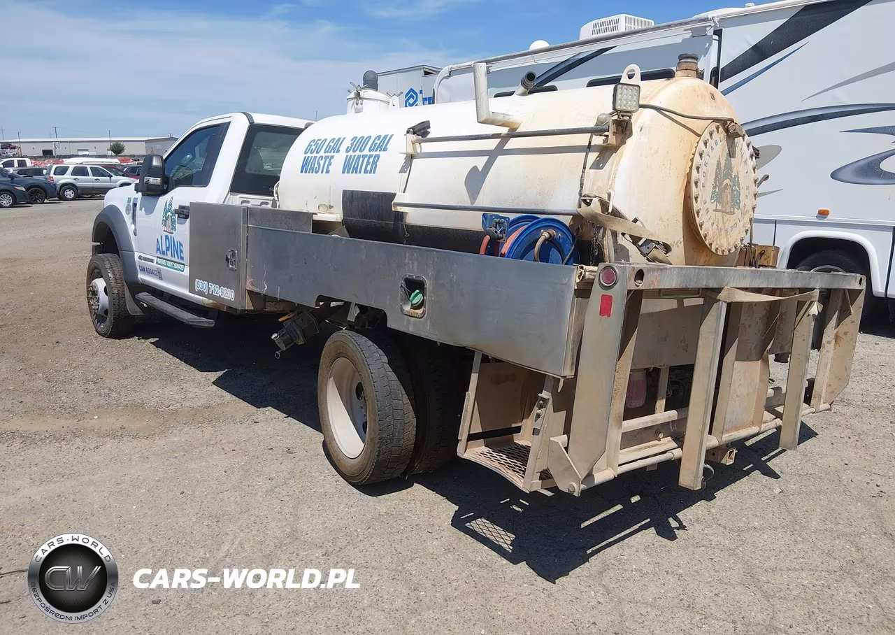 2019 Ford F-550 Chassis Xl VIN:1FDUF5HT2KEF21038 - 3