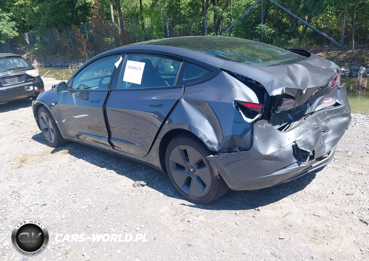 2023 Tesla Model 3 Rear-Wheel Drive VIN:5YJ3E1EA1PF652515 - 3