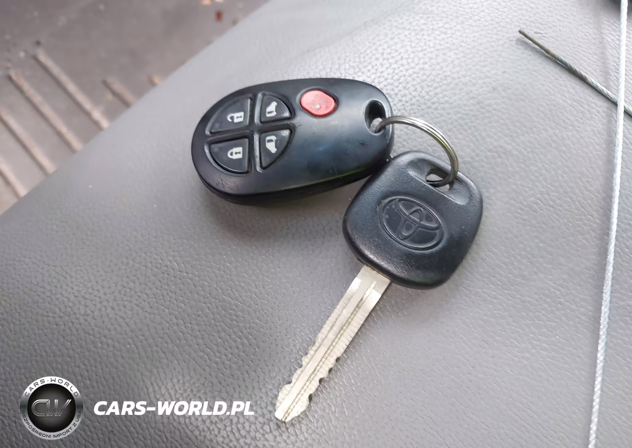 2008 Toyota Sienna Le VIN:5TDZK23C88S196278 - 11
