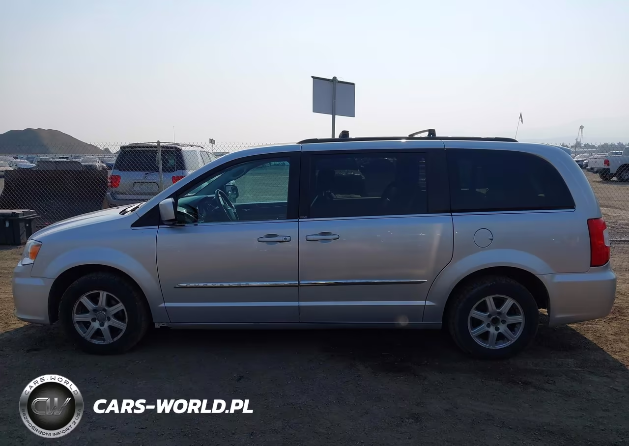 2012 Chrysler Town & Country Touring VIN:2C4RC1BG7CR344496 - 14