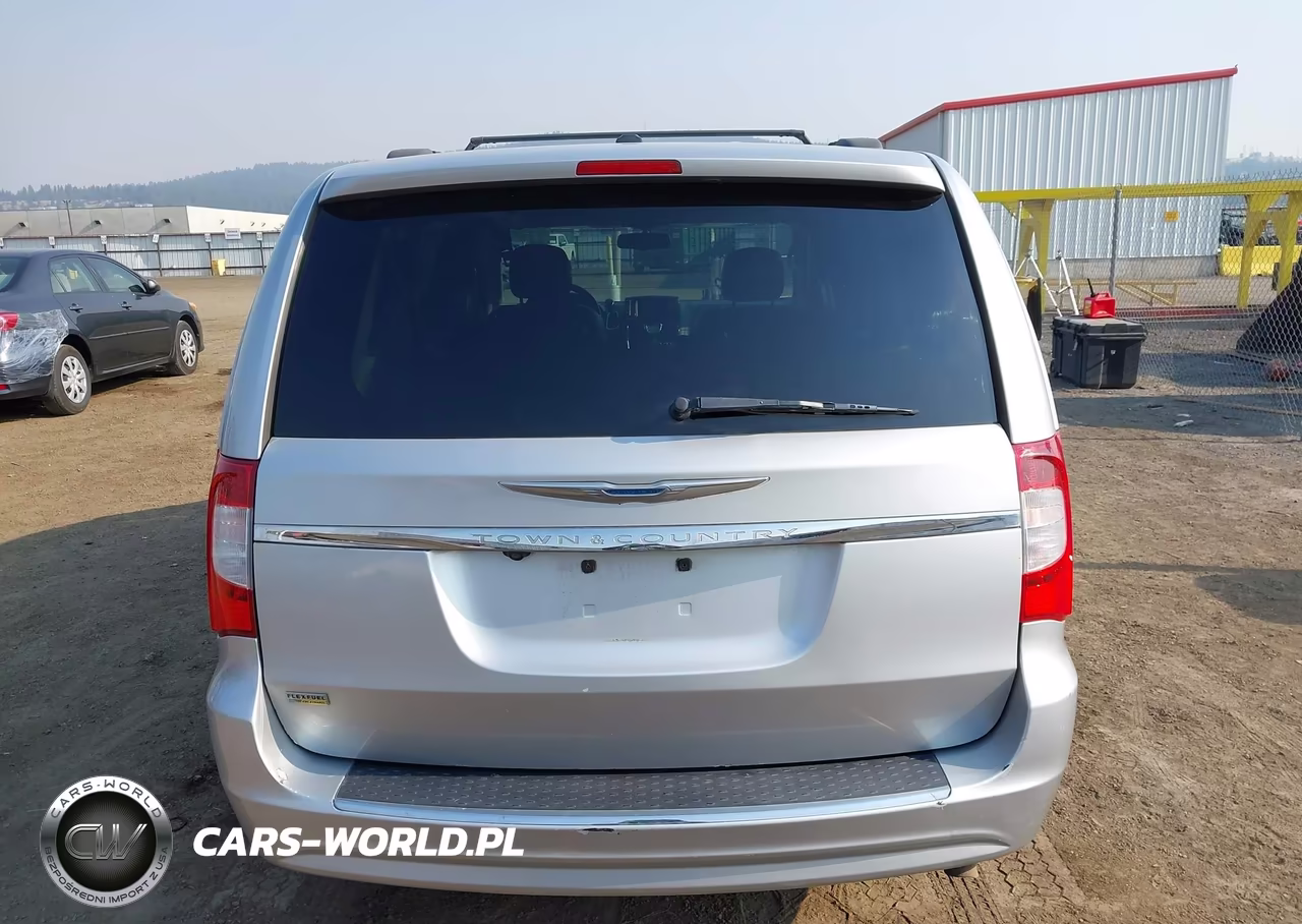 2012 Chrysler Town & Country Touring VIN:2C4RC1BG7CR344496 - 16