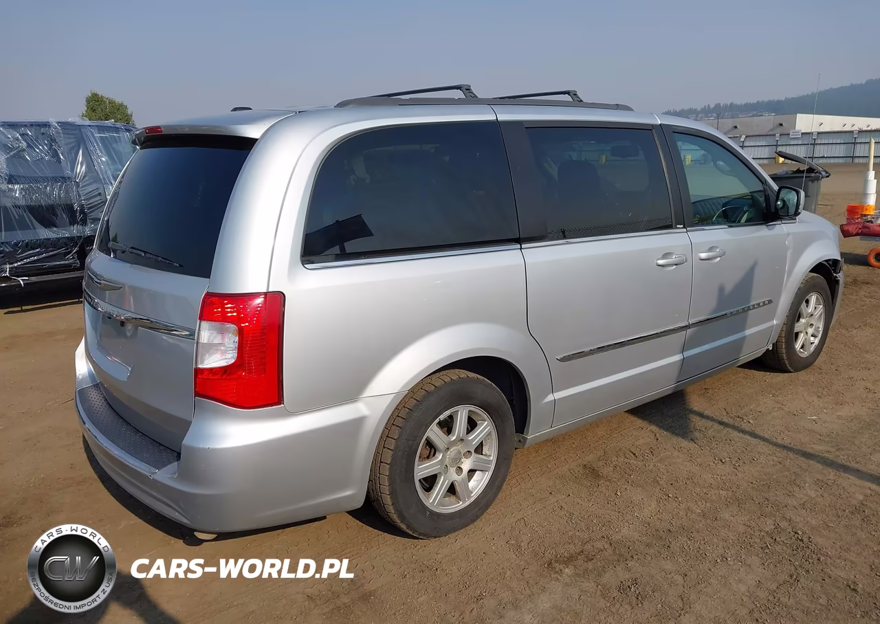 2012 Chrysler Town & Country Touring VIN:2C4RC1BG7CR344496 - 4