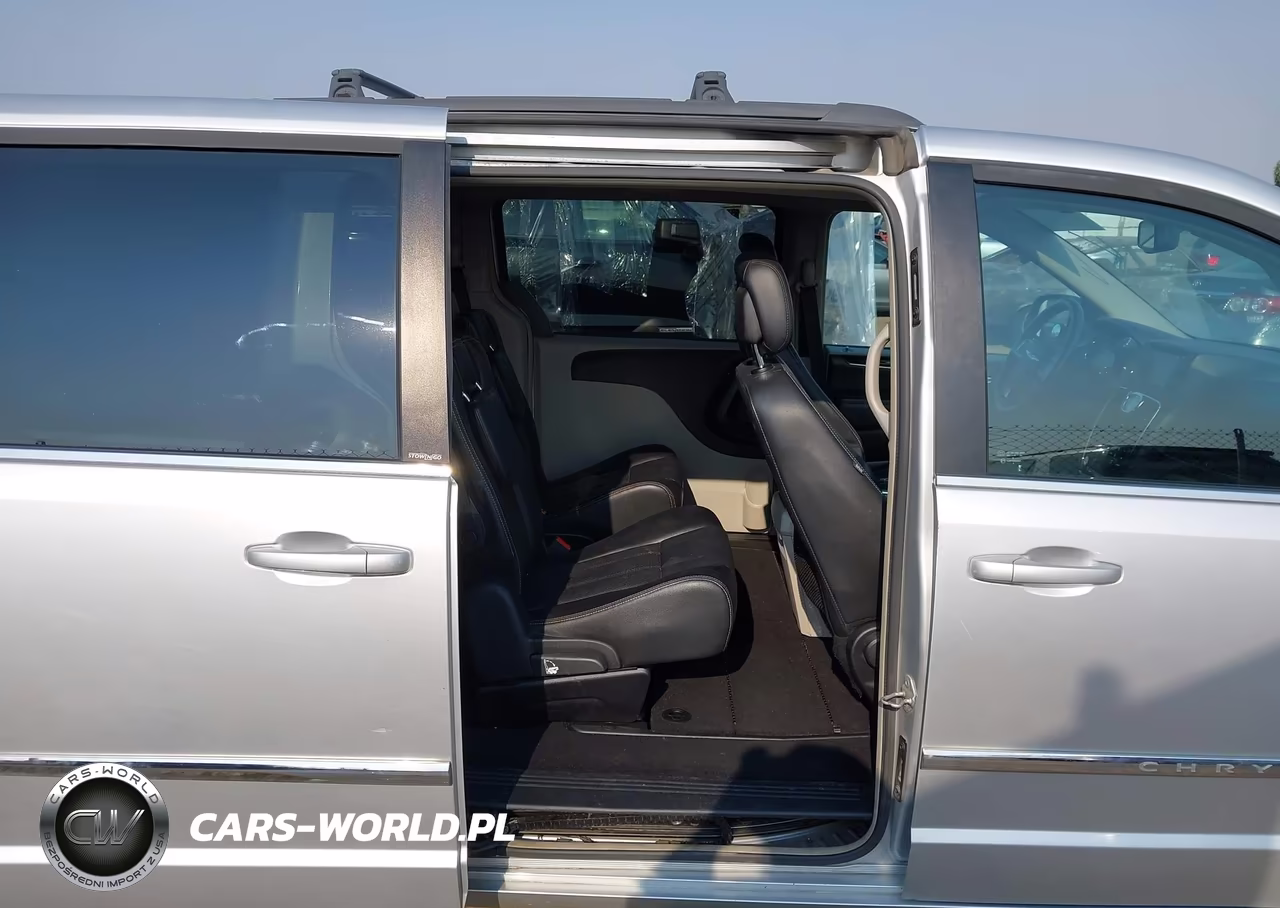 2012 Chrysler Town & Country Touring VIN:2C4RC1BG7CR344496 - 8