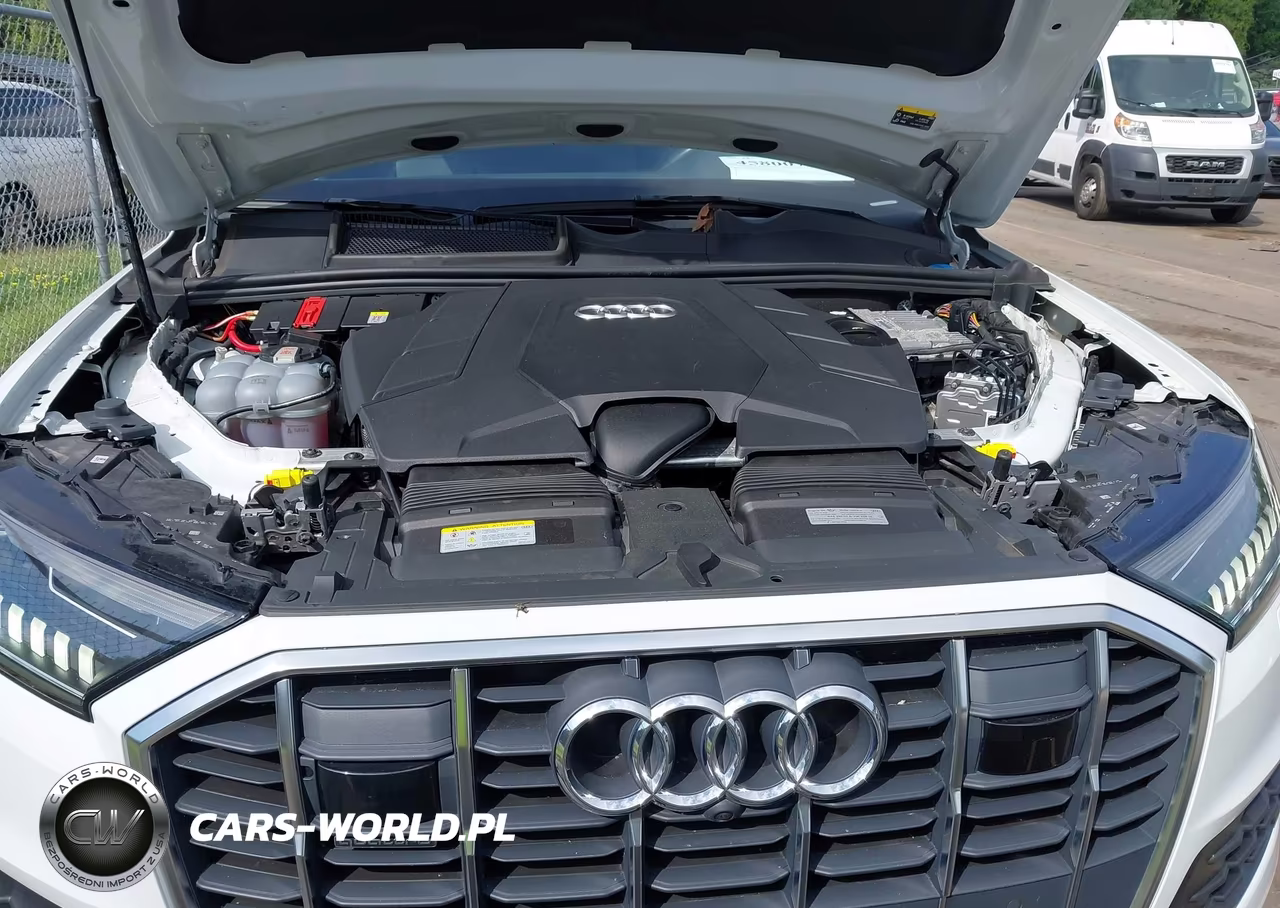 2023 Audi Q7 Premium Plus VIN:WA1LXBF75PD015051 - 10