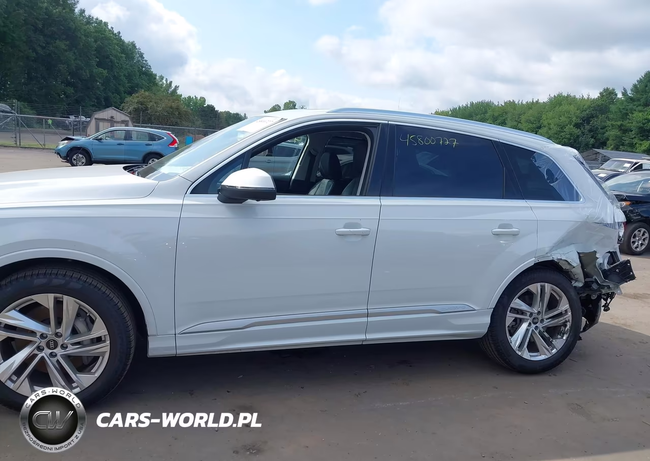 2023 Audi Q7 Premium Plus VIN:WA1LXBF75PD015051 - 14