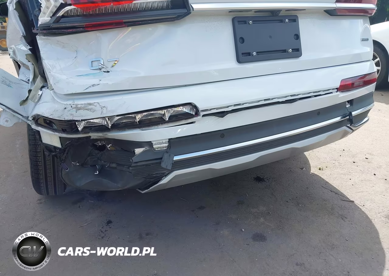 2023 Audi Q7 Premium Plus VIN:WA1LXBF75PD015051 - 18