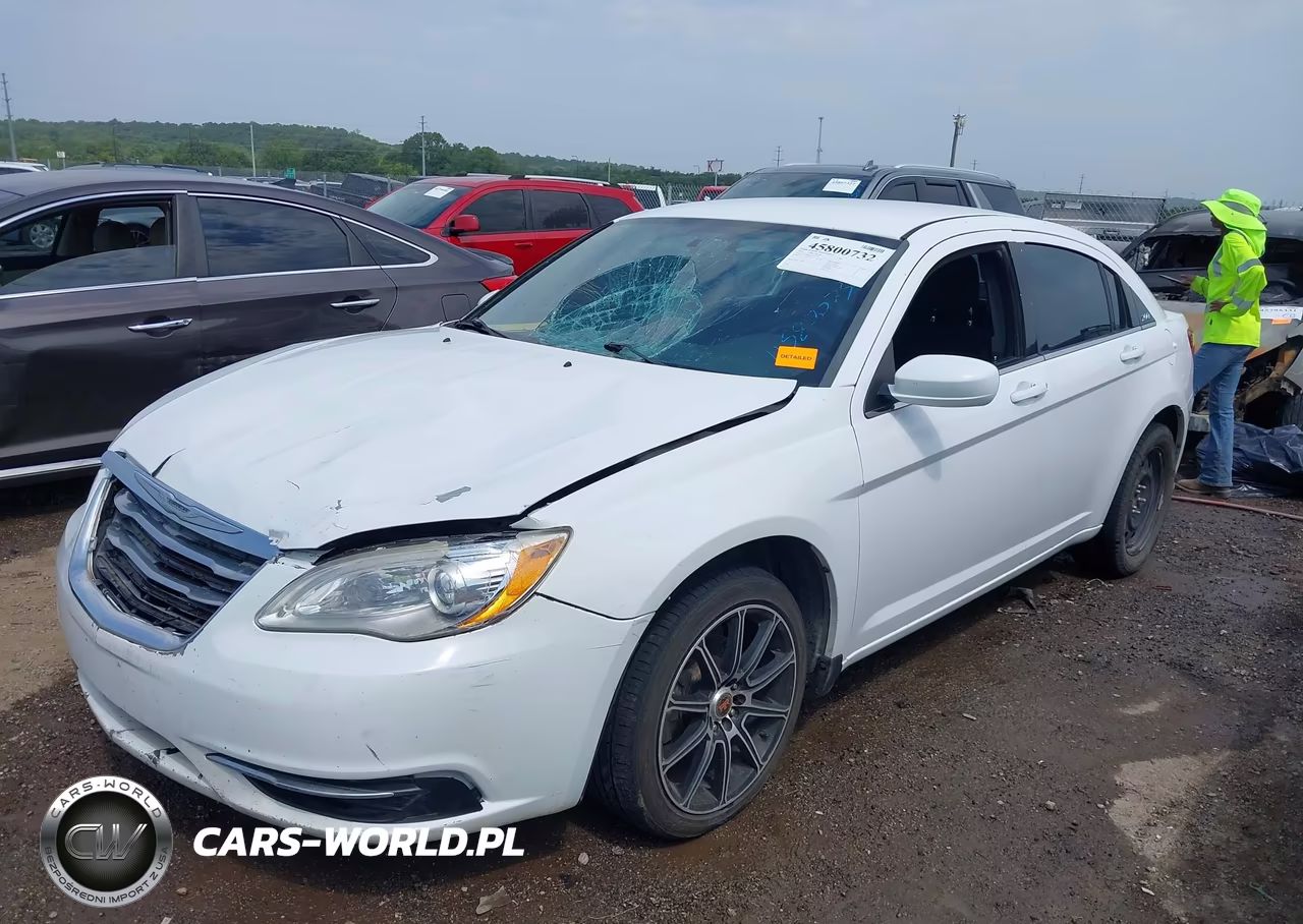 2014 Chrysler 200 Lx VIN:1C3CCBAB1EN194746 - 2