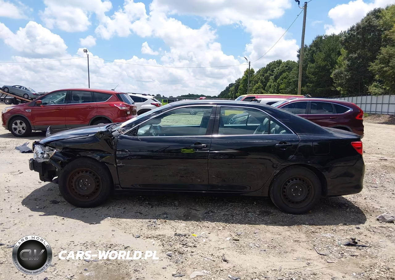 2014 Toyota Camry L VIN:4T4BF1FK5ER435877 - 15