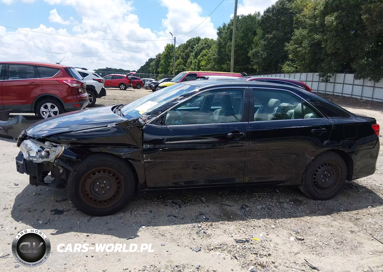 2014 Toyota Camry L VIN:4T4BF1FK5ER435877 - 6