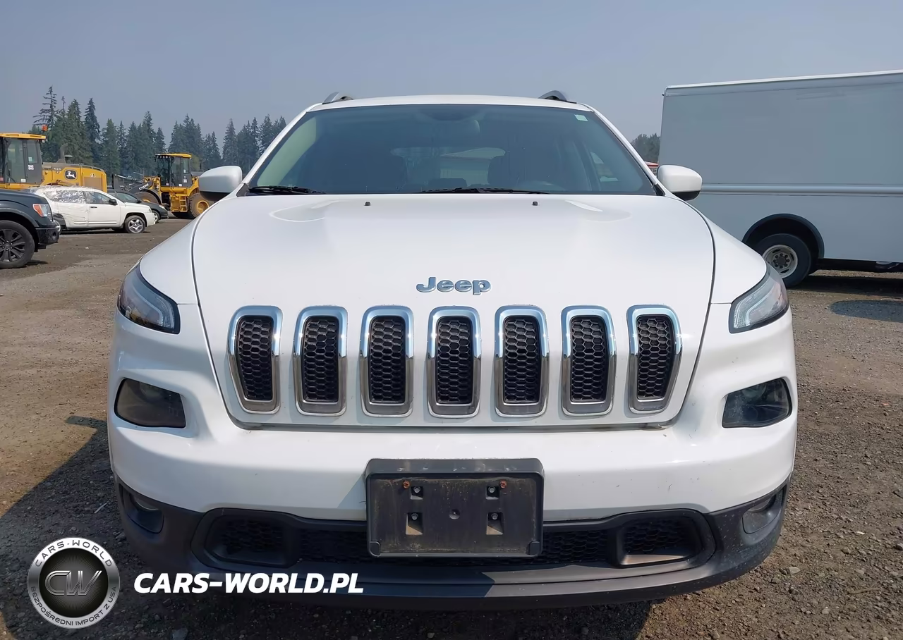2018 Jeep Cherokee Latitude 4X4 VIN:1C4PJMCB7JD528595 - 12