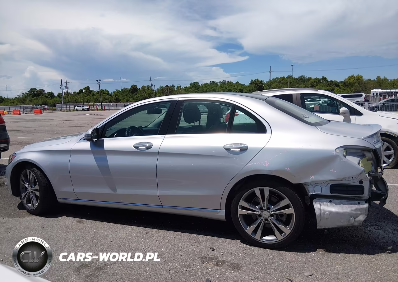 2016 Mercedes-Benz C 300 VIN:55SWF4JB6GU171779 - 15