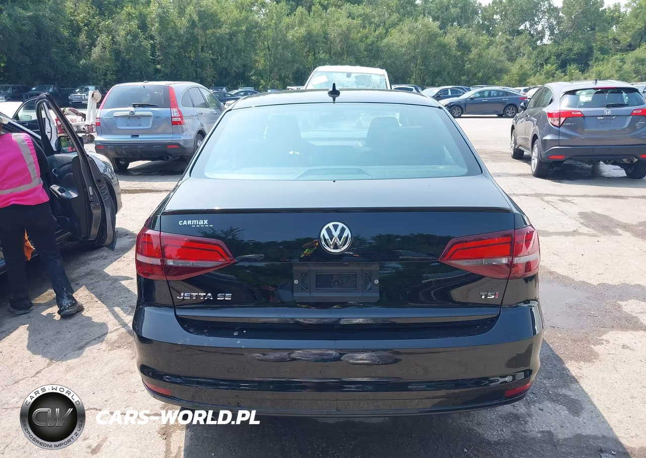 2018 Volkswagen Jetta 1.8T Se Sport VIN:3VWD17AJ4JM230232 - 16