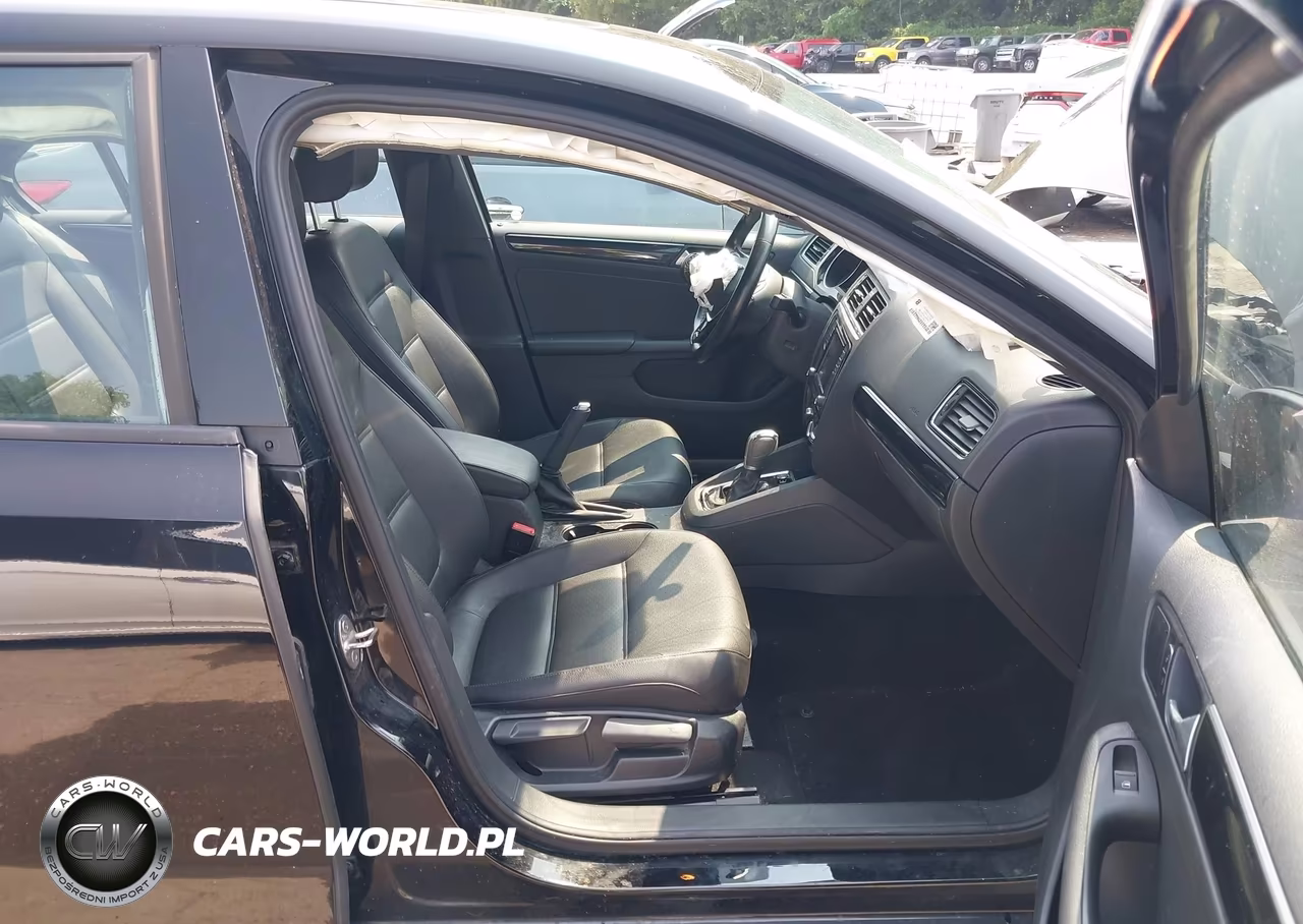 2018 Volkswagen Jetta 1.8T Se Sport VIN:3VWD17AJ4JM230232 - 5