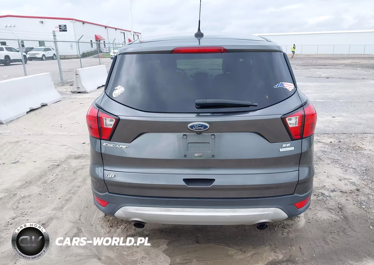 2019 Ford Escape Se VIN:1FMCU0GD4KUB20370 - 16