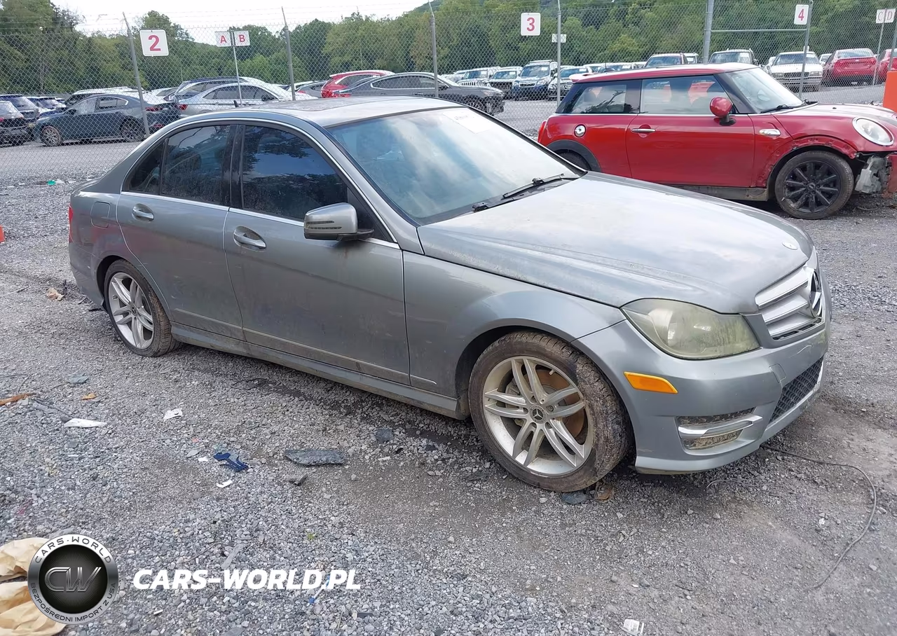 2013 Mercedes-Benz C 250 Sport
