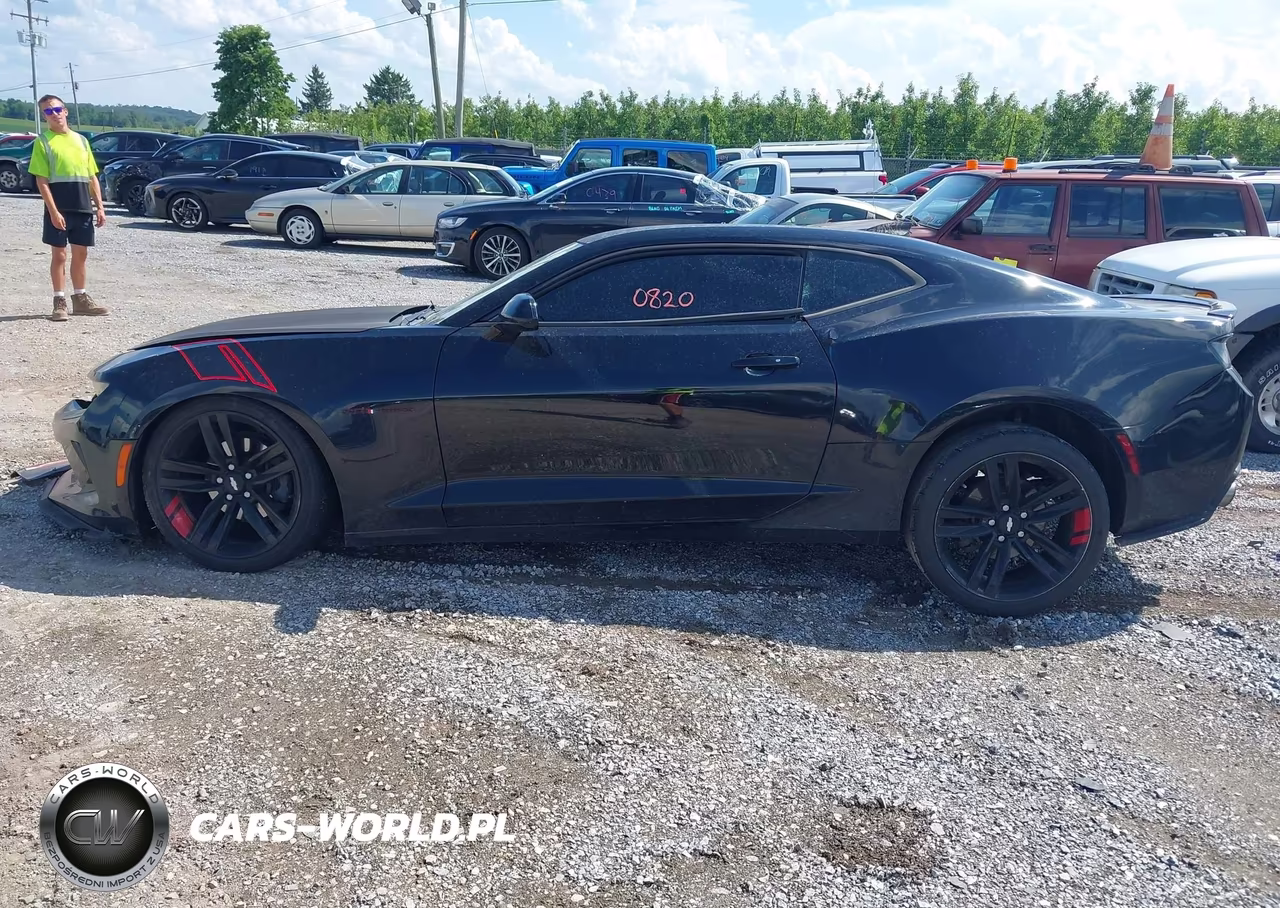 2018 Chevrolet Camaro 1Lt VIN:1G1FB1RS3J0120240 - 13