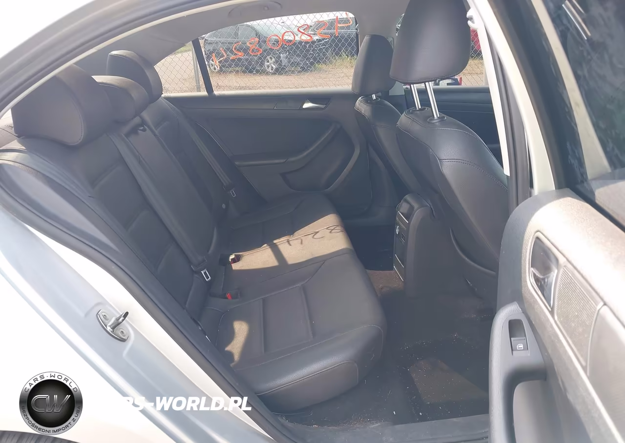 2011 Volkswagen Jetta 2.5L Se VIN:3VWBZ7AJ7BM399405 - 8