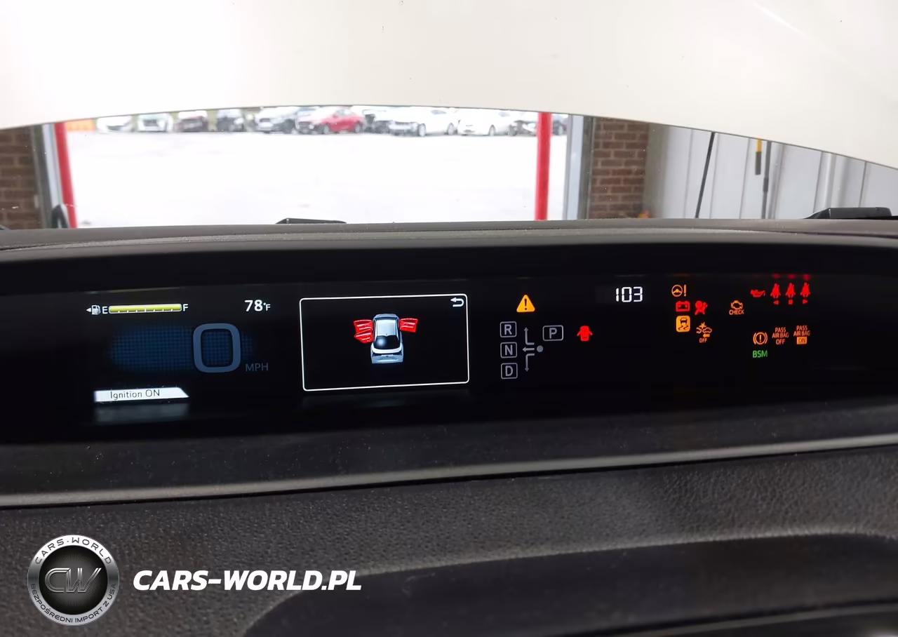 2020 Toyota Prius Xle VIN:JTDKARFU4L3120181 - 7