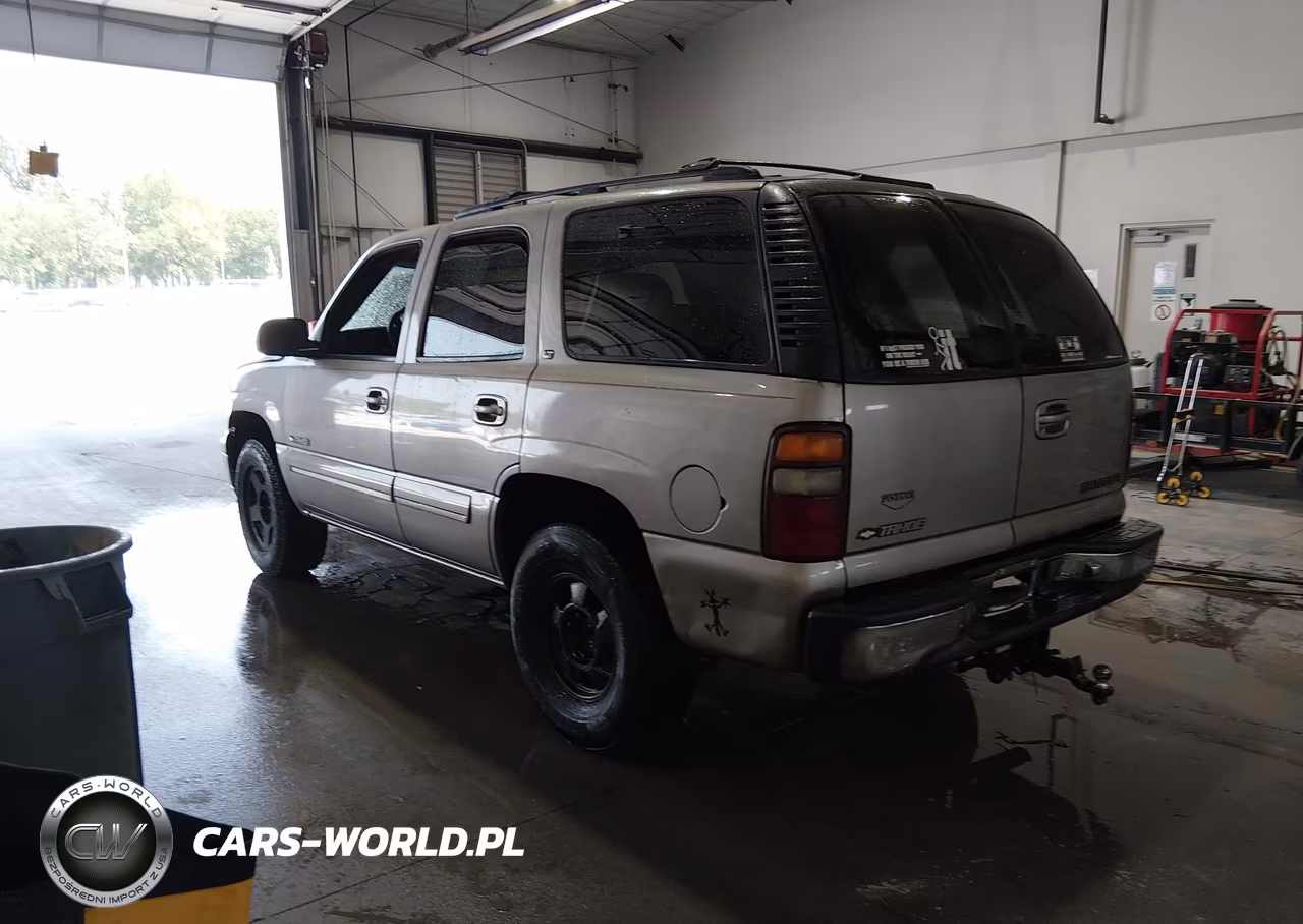 2000 Chevrolet Tahoe All New Lt VIN:1GNEK13TXYJ167569 - 3
