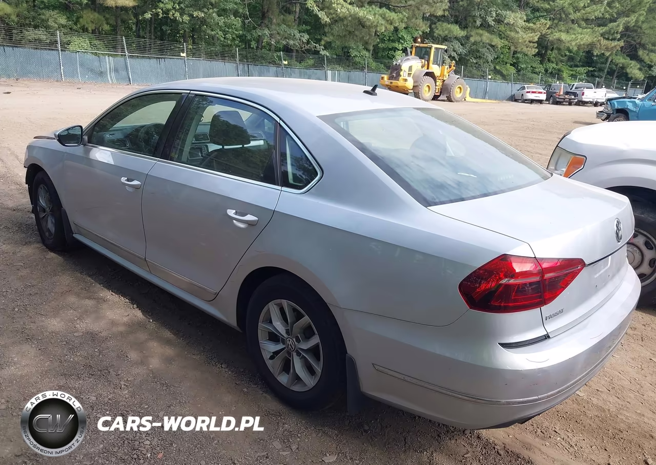 2017 Volkswagen Passat S VIN:1VWAT7A31HC045727 - 3