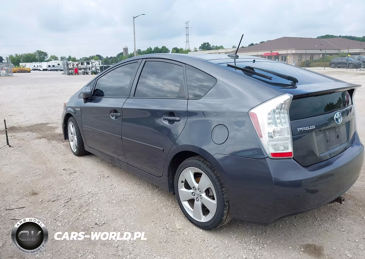 2010 Toyota Prius V VIN:JTDKN3DU1A0090852 - 3