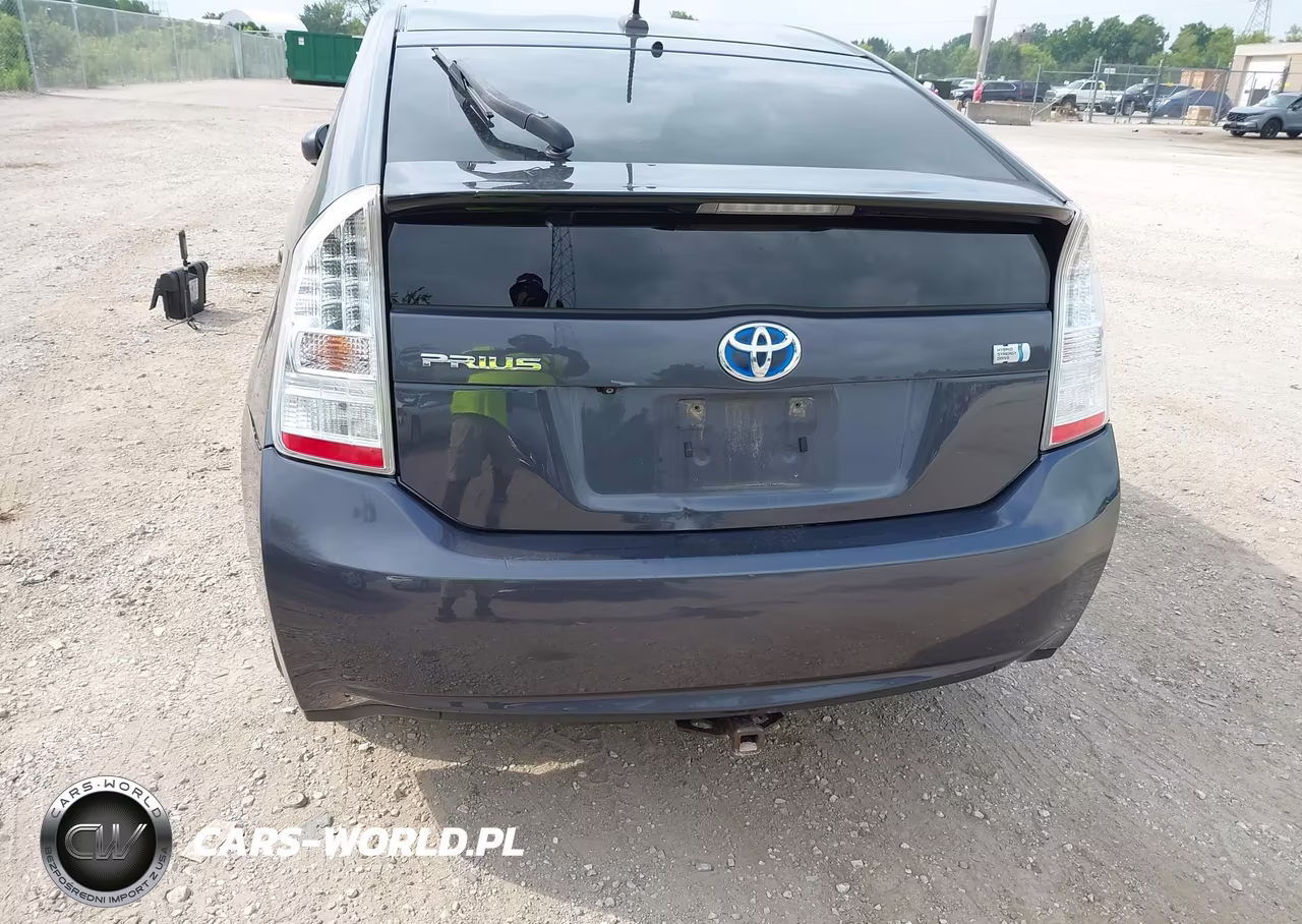 2010 Toyota Prius V VIN:JTDKN3DU1A0090852 - 6