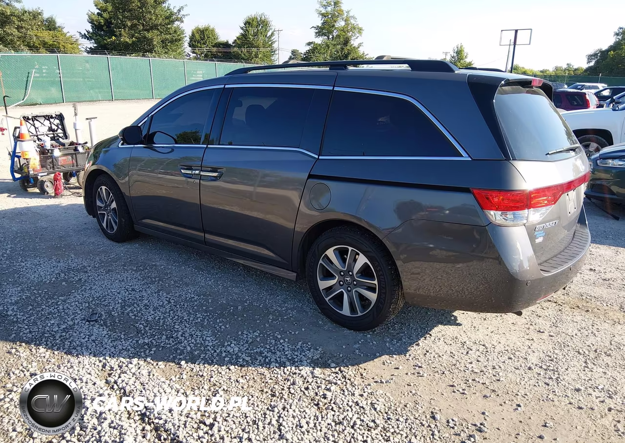 2016 Honda Odyssey Touring-Touring Elite VIN:5FNRL5H94GB043444 - 3