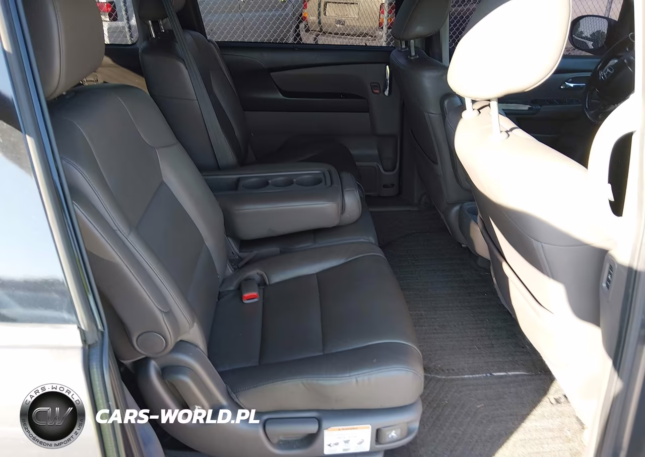 2016 Honda Odyssey Touring-Touring Elite VIN:5FNRL5H94GB043444 - 8
